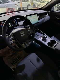 بي واي دي Qin Plus